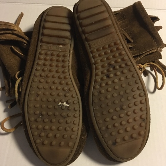 Minnetonka suede ankle tie up fringe - Picture 6 of 7